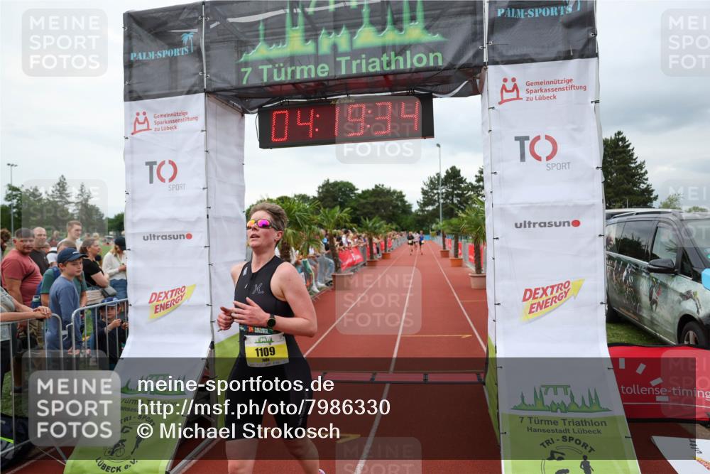 15.06.2025 - 7 Türme Triathlon Michael Strokosch http://msf.ph/oto/7986330 15.06.2025 14:19:34 Ziel 898, 1109, 1141 meine-sportfotos.de