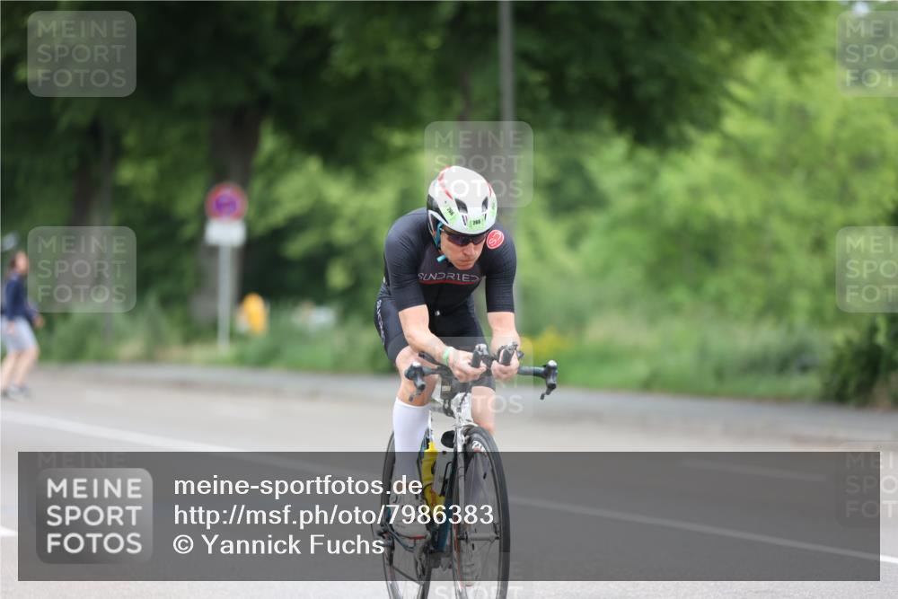15.06.2025 - 7 Türme Triathlon Yannick Fuchs http://msf.ph/oto/7986383 15.06.2025 11:41:33 Radfahren 263 meine-sportfotos.de
