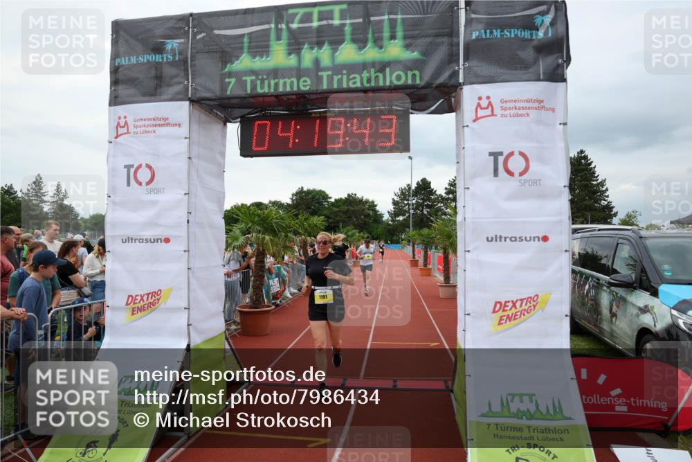 15.06.2025 - 7 Türme Triathlon Michael Strokosch http://msf.ph/oto/7986434 15.06.2025 14:19:43 Ziel 704, 931, 1117, 1191 meine-sportfotos.de