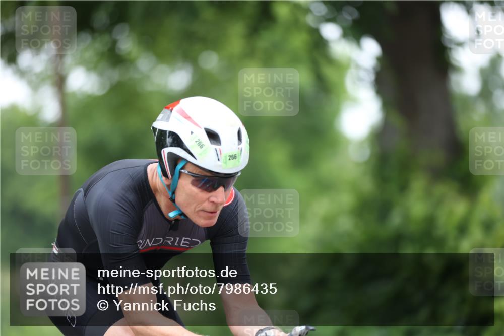 15.06.2025 - 7 Türme Triathlon Yannick Fuchs http://msf.ph/oto/7986435 15.06.2025 11:41:33 Radfahren 263 meine-sportfotos.de