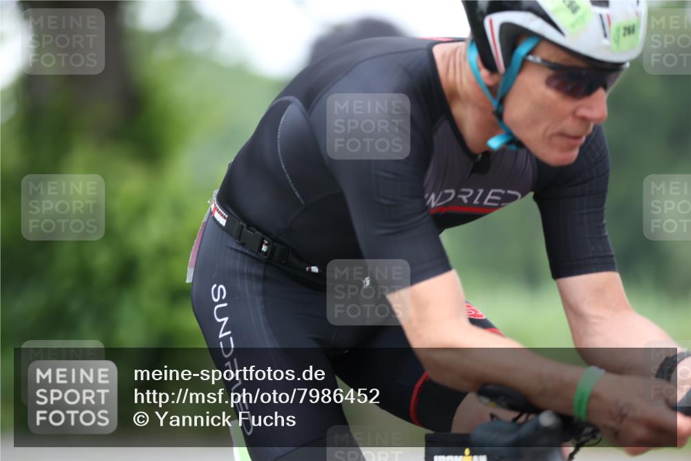 15.06.2025 - 7 Türme Triathlon Yannick Fuchs http://msf.ph/oto/7986452 15.06.2025 11:41:34 Radfahren 263 meine-sportfotos.de