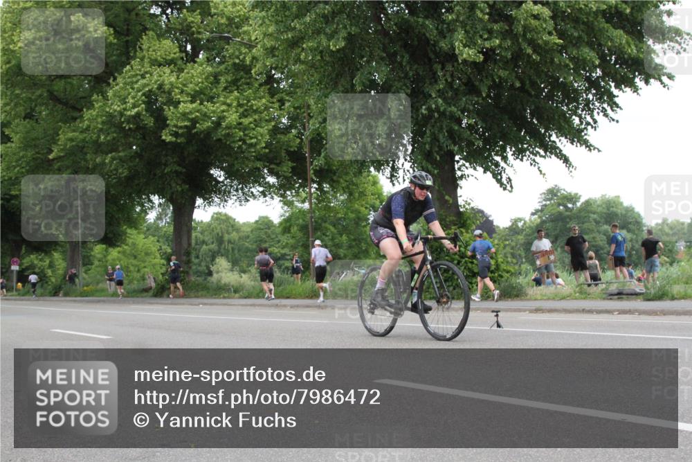 15.06.2025 - 7 Türme Triathlon Yannick Fuchs http://msf.ph/oto/7986472 15.06.2025 13:50:40 Radfahren  meine-sportfotos.de