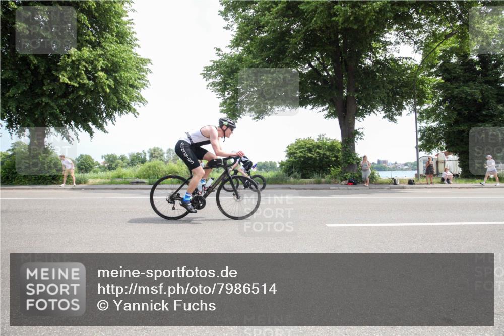 15.06.2025 - 7 Türme Triathlon Yannick Fuchs http://msf.ph/oto/7986514 15.06.2025 12:08:30 Radfahren 220, 221, 299, 337 meine-sportfotos.de