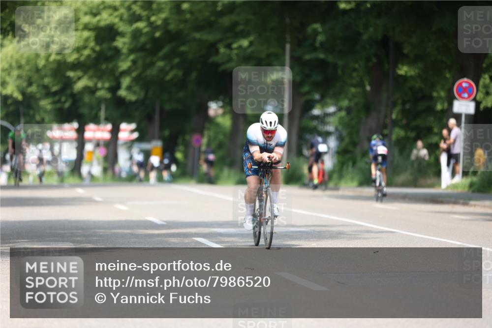 15.06.2025 - 7 Türme Triathlon Yannick Fuchs http://msf.ph/oto/7986520 15.06.2025 12:57:21 Radfahren 257, 595, 1016, 1156, 1181 meine-sportfotos.de