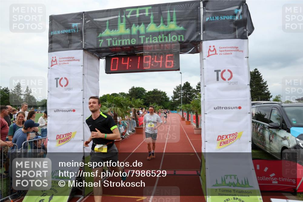 15.06.2025 - 7 Türme Triathlon Michael Strokosch http://msf.ph/oto/7986529 15.06.2025 14:19:45 Ziel 704, 878, 931, 1117, 1191 meine-sportfotos.de