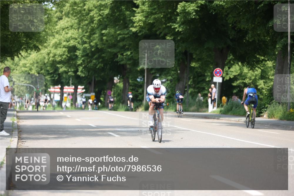 15.06.2025 - 7 Türme Triathlon Yannick Fuchs http://msf.ph/oto/7986536 15.06.2025 12:57:21 Radfahren 257, 595, 1016, 1156, 1181 meine-sportfotos.de