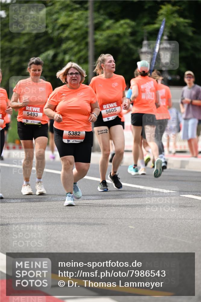 15.06.2025 - REWE Women's Run Dr. Thomas Lammeyer http://msf.ph/oto/7986543 15.06.2025 10:47:51 Laufen 5493, 5382, 5605 meine-sportfotos.de