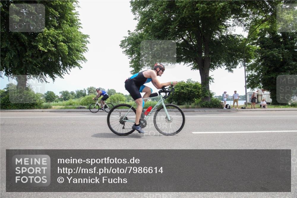 15.06.2025 - 7 Türme Triathlon Yannick Fuchs http://msf.ph/oto/7986614 15.06.2025 12:15:10 Radfahren 304, 307, 317, 611 meine-sportfotos.de