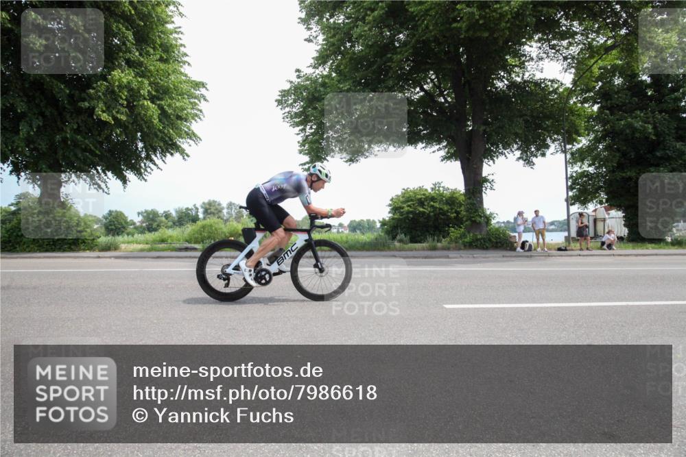 15.06.2025 - 7 Türme Triathlon Yannick Fuchs http://msf.ph/oto/7986618 15.06.2025 12:15:15 Radfahren 304, 307, 317 meine-sportfotos.de