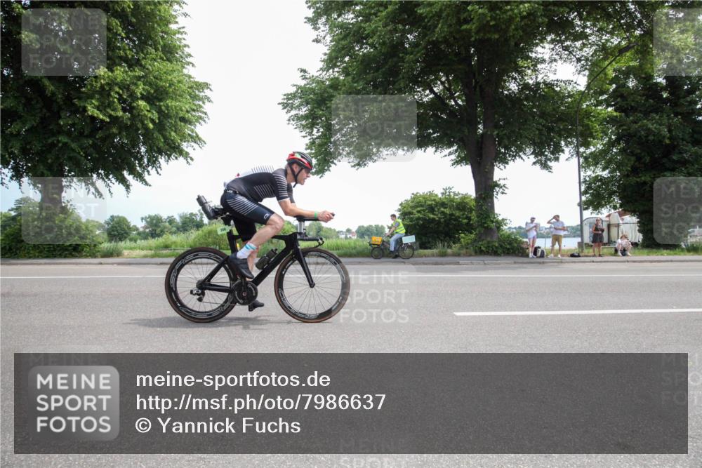 15.06.2025 - 7 Türme Triathlon Yannick Fuchs http://msf.ph/oto/7986637 15.06.2025 12:16:20 Radfahren 256, 260, 332, 561 meine-sportfotos.de