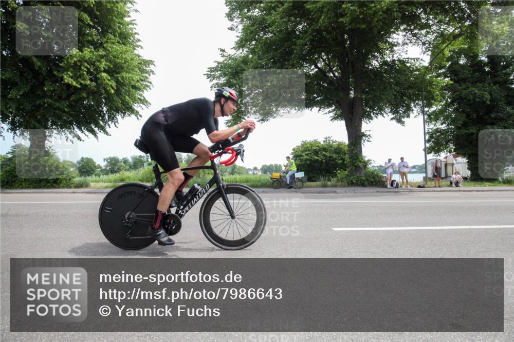 15.06.2025 - 7 Türme Triathlon Yannick Fuchs http://msf.ph/oto/7986643 15.06.2025 12:16:23 Radfahren 256, 260, 332, 561 meine-sportfotos.de