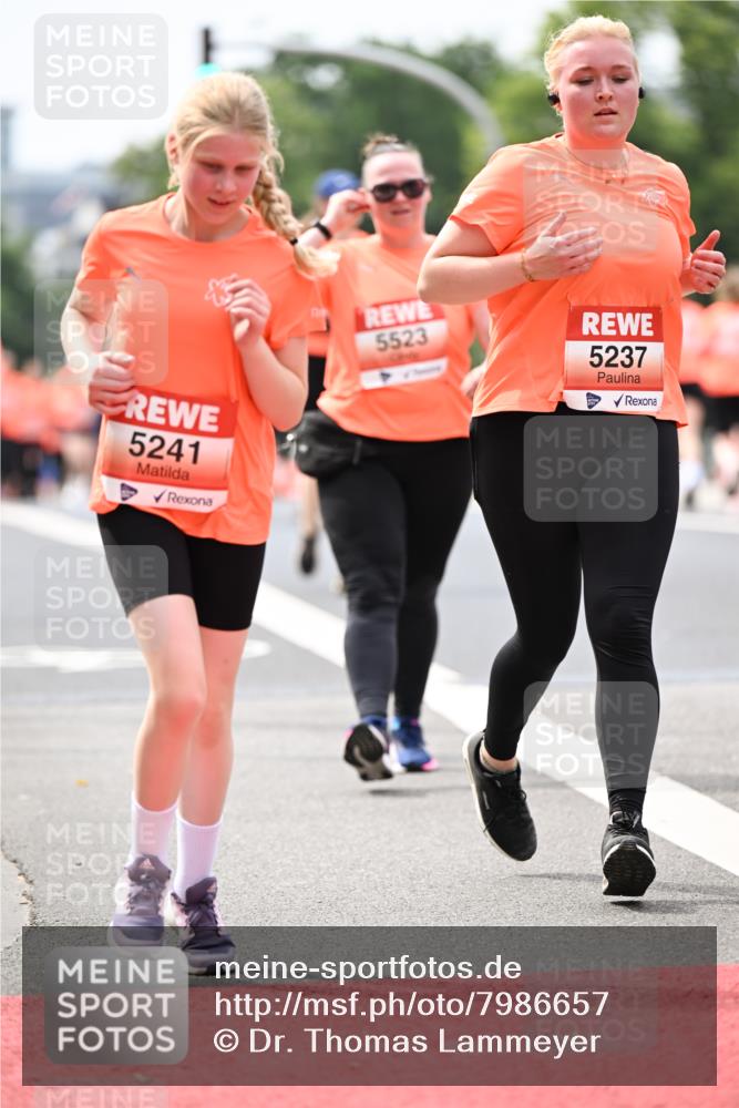 15.06.2025 - REWE Women's Run Dr. Thomas Lammeyer http://msf.ph/oto/7986657 15.06.2025 10:47:54 Laufen 5241, 5523, 5237 meine-sportfotos.de