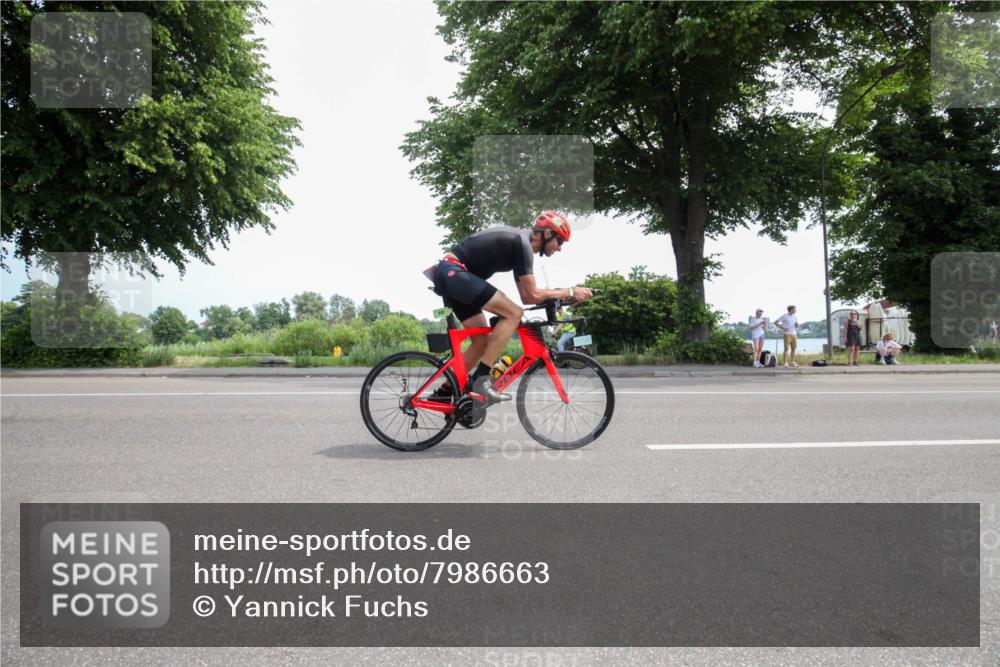 15.06.2025 - 7 Türme Triathlon Yannick Fuchs http://msf.ph/oto/7986663 15.06.2025 12:16:34 Radfahren 204, 247, 551 meine-sportfotos.de