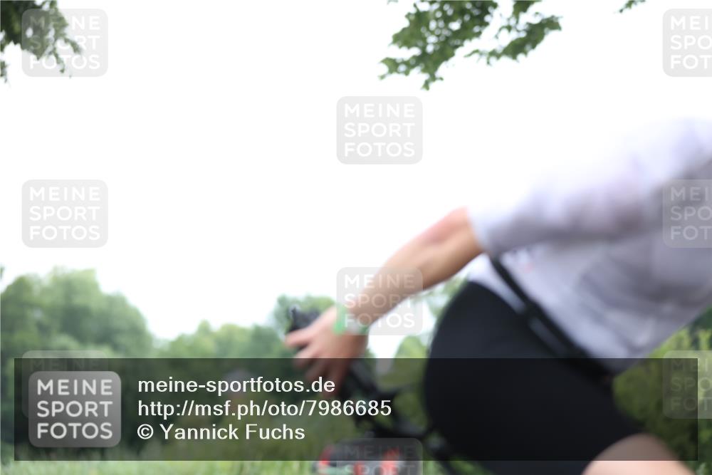 15.06.2025 - 7 Türme Triathlon Yannick Fuchs http://msf.ph/oto/7986685 15.06.2025 11:42:07 Radfahren 225 meine-sportfotos.de