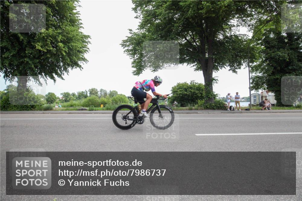 15.06.2025 - 7 Türme Triathlon Yannick Fuchs http://msf.ph/oto/7986737 15.06.2025 12:19:35 Radfahren 265, 446 meine-sportfotos.de