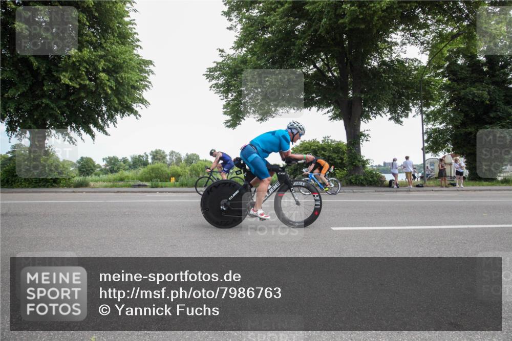 15.06.2025 - 7 Türme Triathlon Yannick Fuchs http://msf.ph/oto/7986763 15.06.2025 12:23:18 Radfahren 471, 570, 637 meine-sportfotos.de