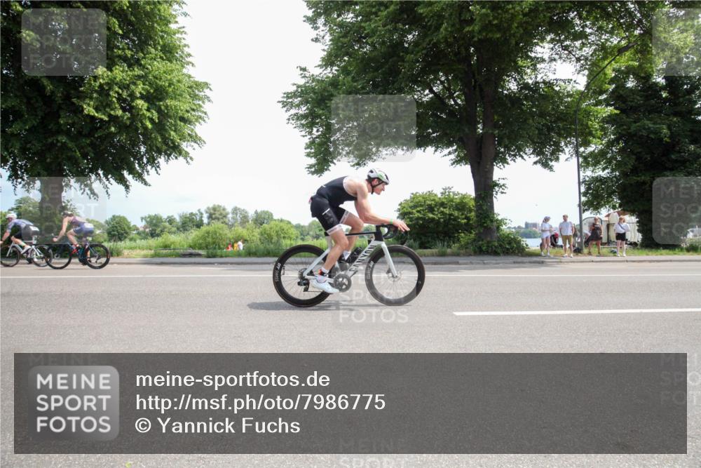 15.06.2025 - 7 Türme Triathlon Yannick Fuchs http://msf.ph/oto/7986775 15.06.2025 12:25:15 Radfahren 316, 624 meine-sportfotos.de