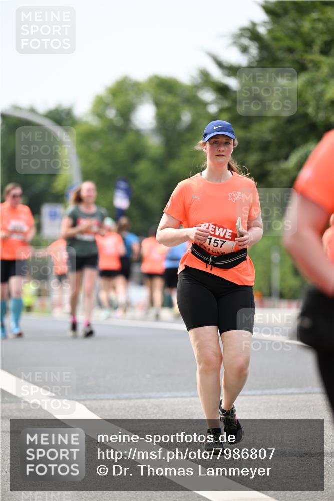 15.06.2025 - REWE Women's Run Dr. Thomas Lammeyer http://msf.ph/oto/7986807 15.06.2025 10:47:59 Laufen 157 meine-sportfotos.de