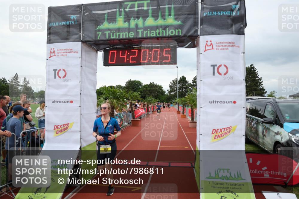 15.06.2025 - 7 Türme Triathlon Michael Strokosch http://msf.ph/oto/7986811 15.06.2025 14:20:05 Ziel 897, 1026 meine-sportfotos.de