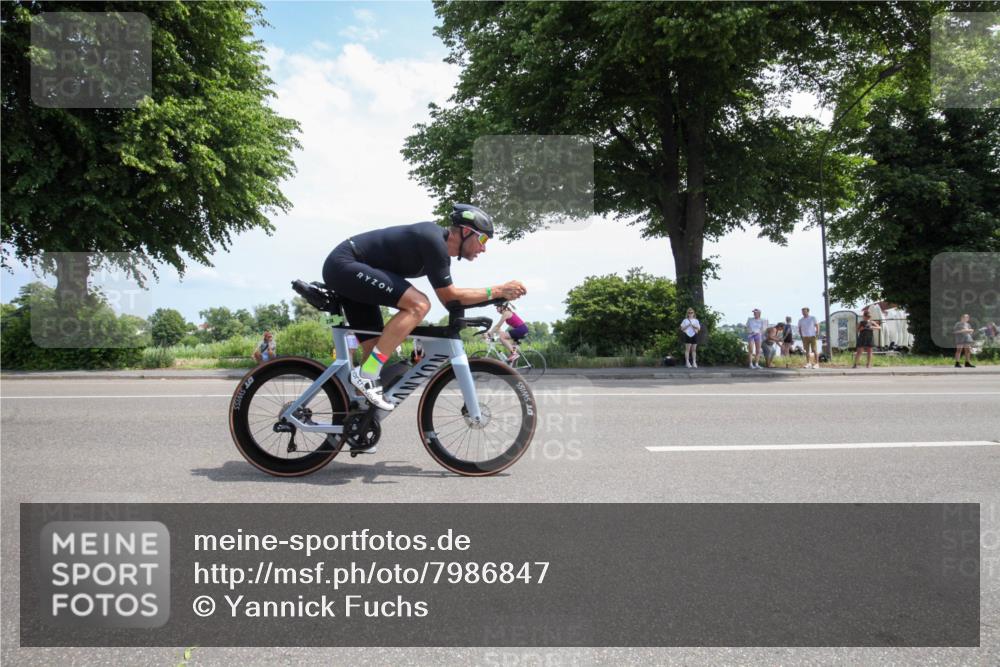 15.06.2025 - 7 Türme Triathlon Yannick Fuchs http://msf.ph/oto/7986847 15.06.2025 12:30:42 Radfahren 277, 525, 617 meine-sportfotos.de