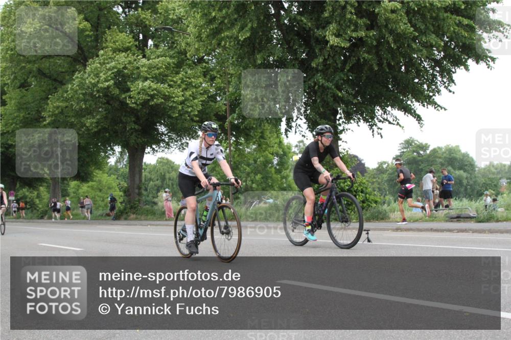 15.06.2025 - 7 Türme Triathlon Yannick Fuchs http://msf.ph/oto/7986905 15.06.2025 13:52:51 Radfahren  meine-sportfotos.de