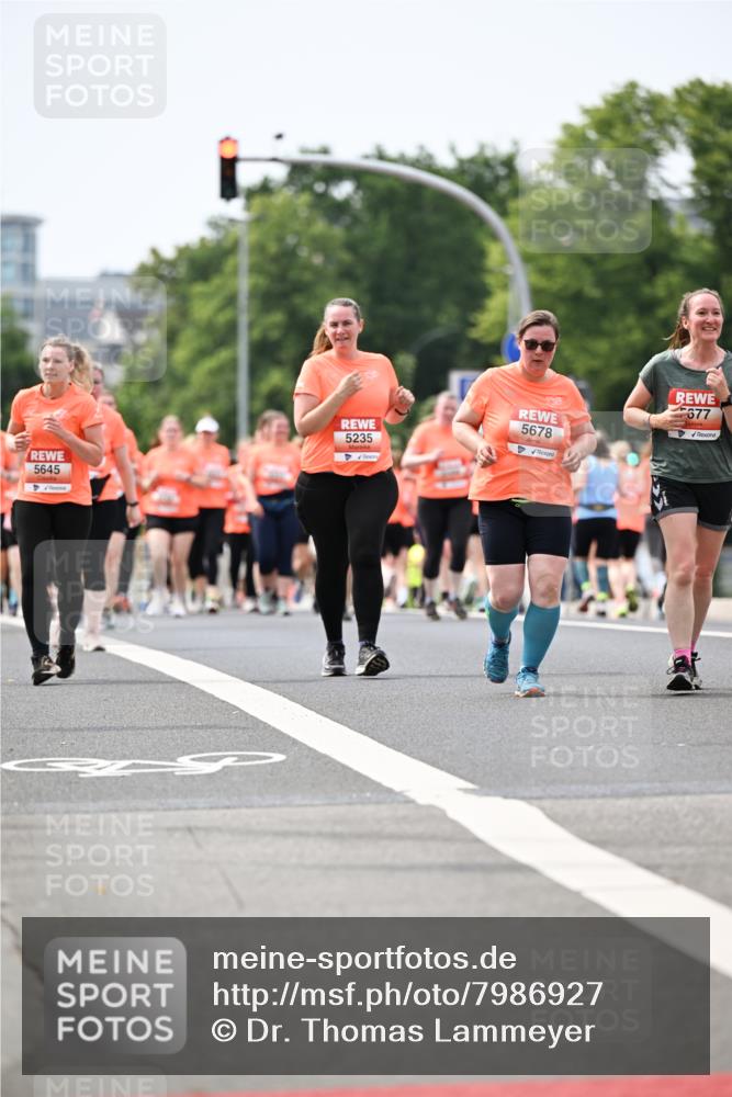 15.06.2025 - REWE Women's Run Dr. Thomas Lammeyer http://msf.ph/oto/7986927 15.06.2025 10:48:01 Laufen 5645, 5235, 5678, 677 meine-sportfotos.de