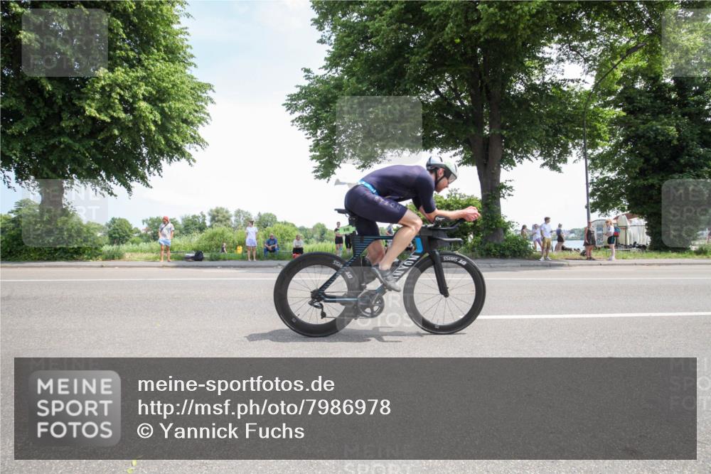 15.06.2025 - 7 Türme Triathlon Yannick Fuchs http://msf.ph/oto/7986978 15.06.2025 12:36:27 Radfahren 213, 258, 618, 670 meine-sportfotos.de