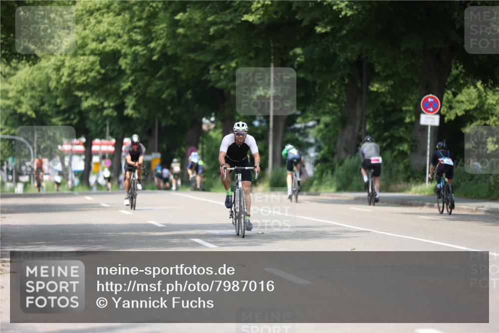 15.06.2025 - 7 Türme Triathlon Yannick Fuchs http://msf.ph/oto/7987016 15.06.2025 12:58:09 Radfahren 558, 1045 meine-sportfotos.de