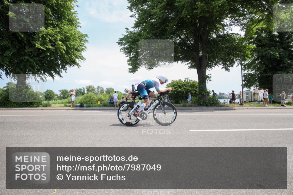 15.06.2025 - 7 Türme Triathlon Yannick Fuchs http://msf.ph/oto/7987049 15.06.2025 12:39:04 Radfahren 210, 222, 285, 399 meine-sportfotos.de