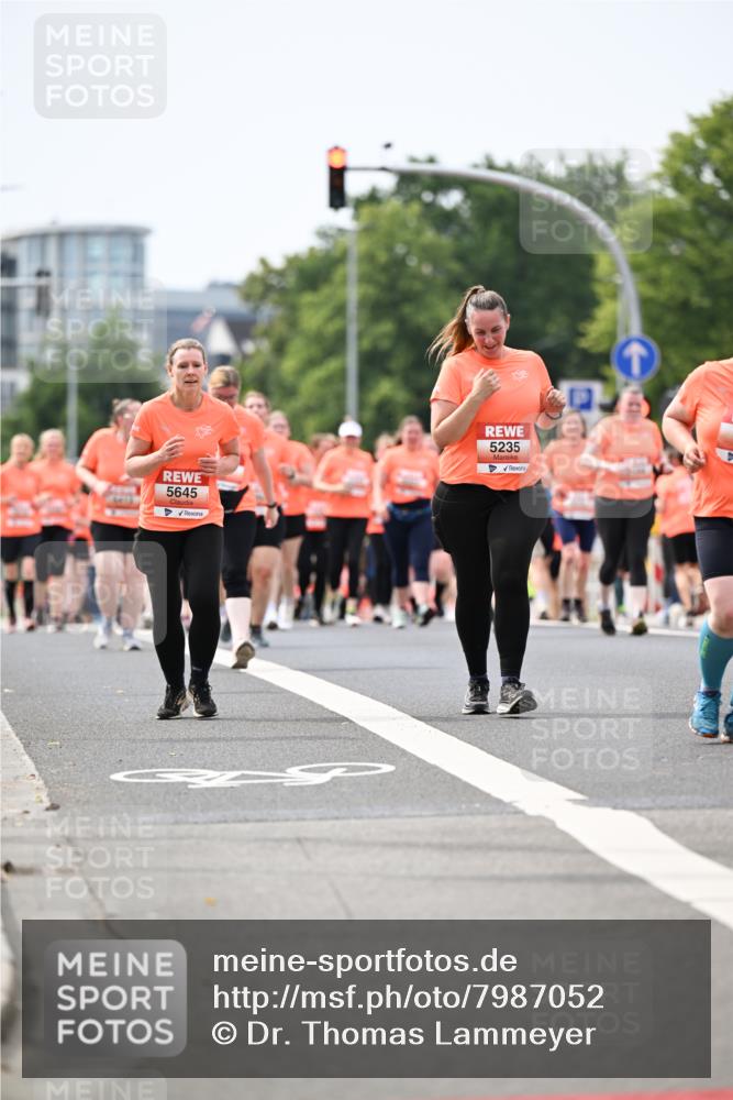 15.06.2025 - REWE Women's Run Dr. Thomas Lammeyer http://msf.ph/oto/7987052 15.06.2025 10:48:03 Laufen 5645, 5235 meine-sportfotos.de