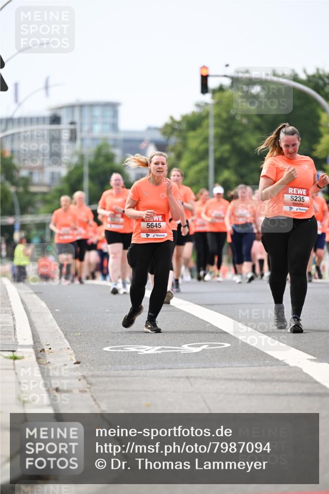15.06.2025 - REWE Women's Run Dr. Thomas Lammeyer http://msf.ph/oto/7987094 15.06.2025 10:48:04 Laufen 5645, 5235 meine-sportfotos.de