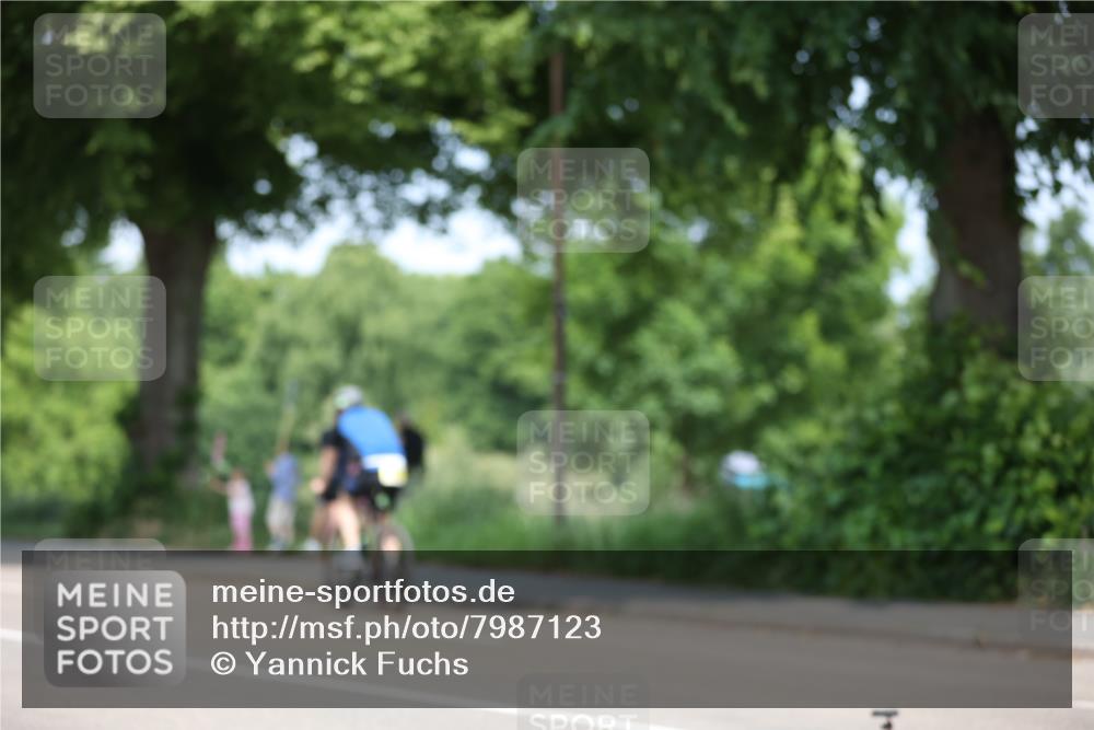 15.06.2025 - 7 Türme Triathlon Yannick Fuchs http://msf.ph/oto/7987123 15.06.2025 12:58:12 Radfahren 558, 623 meine-sportfotos.de