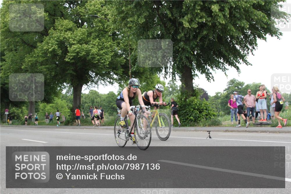 15.06.2025 - 7 Türme Triathlon Yannick Fuchs http://msf.ph/oto/7987136 15.06.2025 13:54:30 Radfahren  meine-sportfotos.de