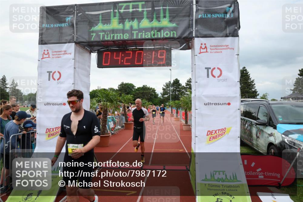 15.06.2025 - 7 Türme Triathlon Michael Strokosch http://msf.ph/oto/7987172 15.06.2025 14:20:19 Ziel 536, 680, 756, 891, 906, 1174, 1200 meine-sportfotos.de