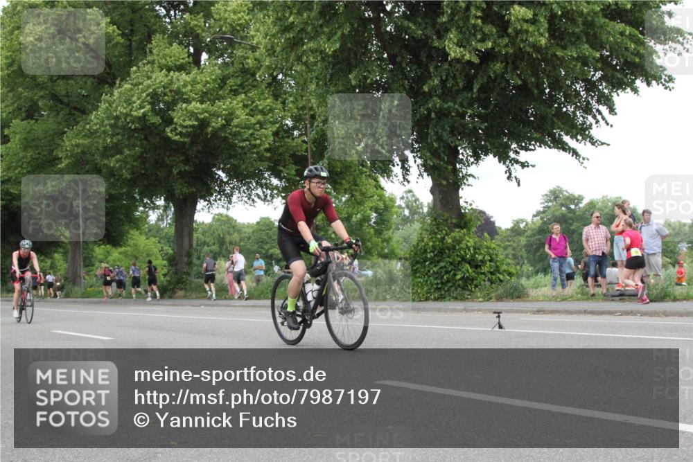 15.06.2025 - 7 Türme Triathlon Yannick Fuchs http://msf.ph/oto/7987197 15.06.2025 13:54:41 Radfahren  meine-sportfotos.de