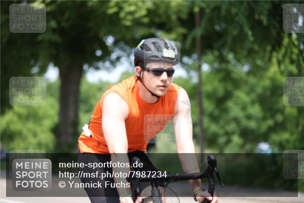 15.06.2025 - 7 Türme Triathlon Yannick Fuchs http://msf.ph/oto/7987234 15.06.2025 12:58:18 Radfahren 438, 623, 723, 734, 955 meine-sportfotos.de