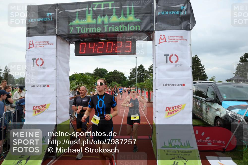 15.06.2025 - 7 Türme Triathlon Michael Strokosch http://msf.ph/oto/7987257 15.06.2025 14:20:23 Ziel 435, 515, 536, 680, 750, 756, 891, 1174, 1200 meine-sportfotos.de