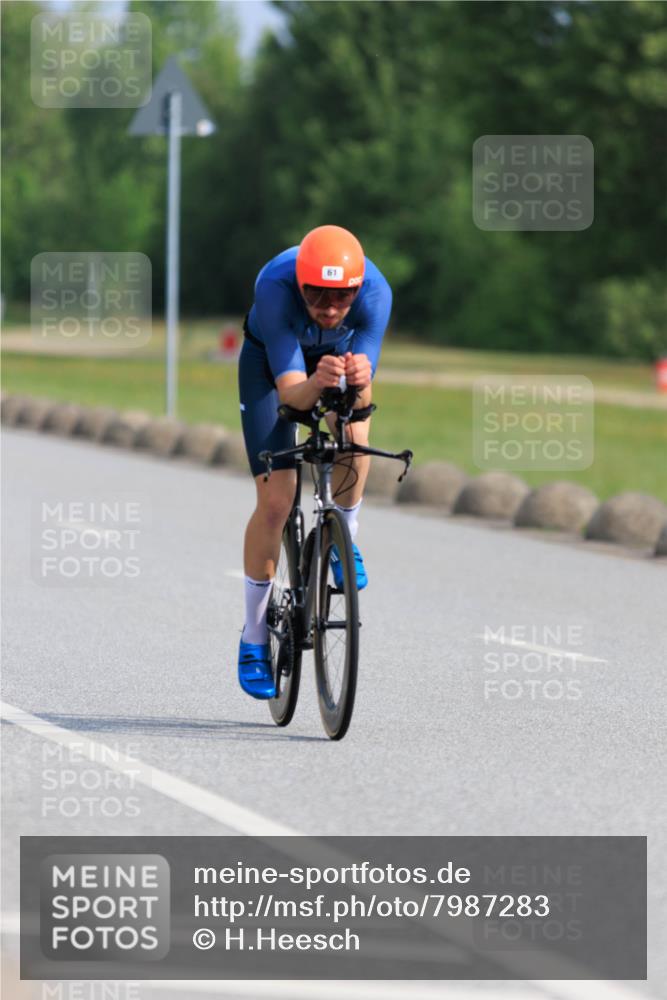 15.06.2025 - 27. Vierlanden-Triathlon H.Heesch http://msf.ph/oto/7987283 15.06.2025 09:11:07 Radfahren 20, 61 meine-sportfotos.de