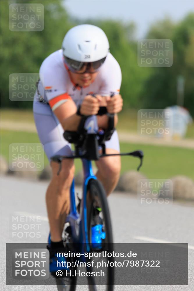 15.06.2025 - 27. Vierlanden-Triathlon H.Heesch http://msf.ph/oto/7987322 15.06.2025 09:11:17 Radfahren 20, 39, 149 meine-sportfotos.de