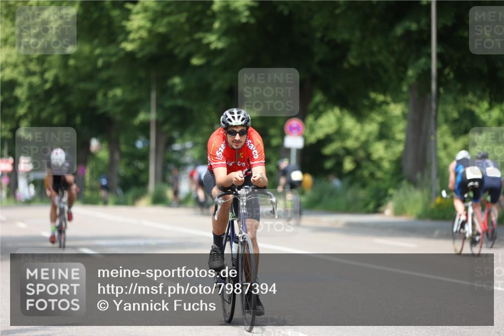 15.06.2025 - 7 Türme Triathlon Yannick Fuchs http://msf.ph/oto/7987394 15.06.2025 12:58:35 Radfahren 367, 386, 440, 460, 506, 585, 592, 606, 762, 865, 950 meine-sportfotos.de