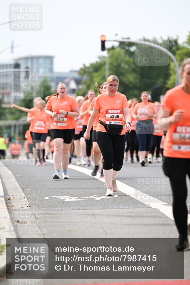 15.06.2025 - REWE Women's Run Dr. Thomas Lammeyer http://msf.ph/oto/7987415 15.06.2025 10:48:09 Laufen 5413, 5369 meine-sportfotos.de