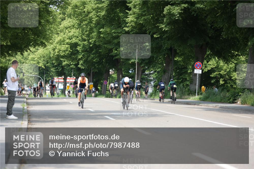 15.06.2025 - 7 Türme Triathlon Yannick Fuchs http://msf.ph/oto/7987488 15.06.2025 12:58:39 Radfahren 440, 460, 506, 531, 592, 606, 680, 740, 865, 950 meine-sportfotos.de
