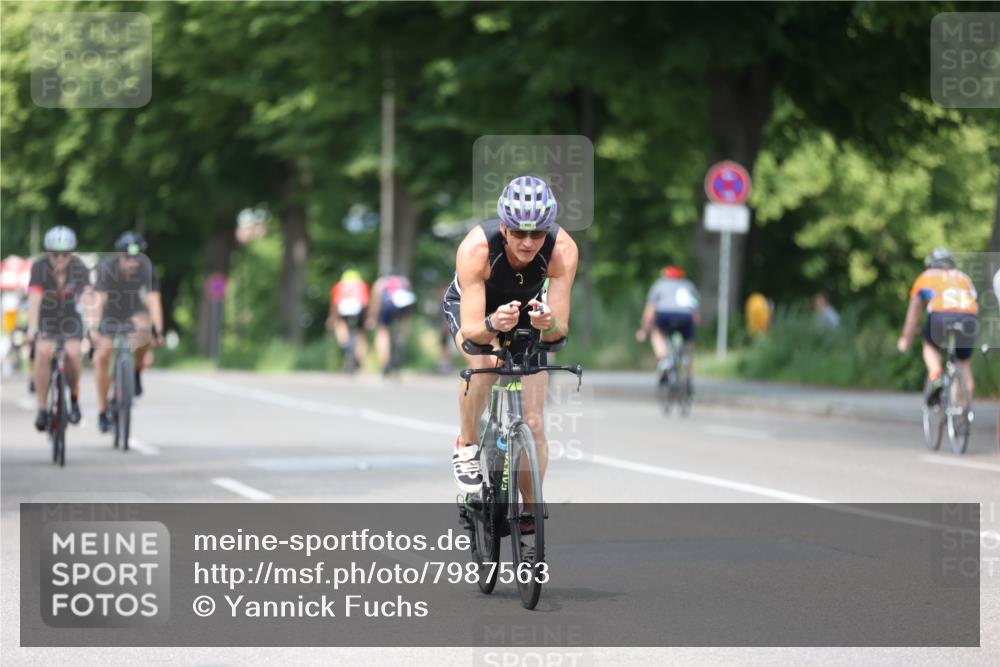 15.06.2025 - 7 Türme Triathlon Yannick Fuchs http://msf.ph/oto/7987563 15.06.2025 12:58:48 Radfahren 402, 527, 665, 681, 701, 707, 719, 1182 meine-sportfotos.de