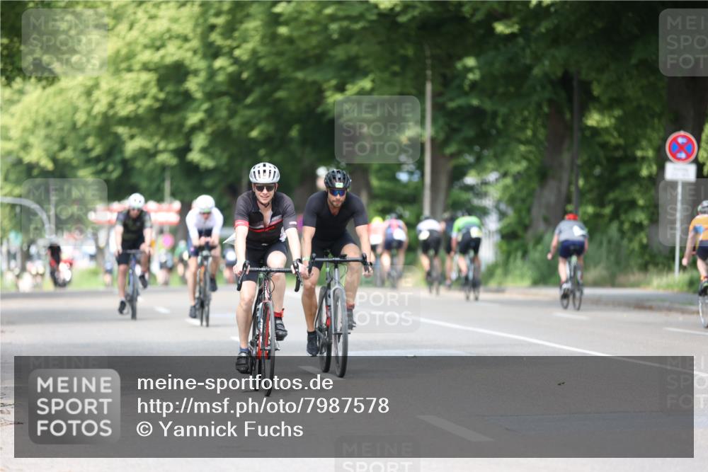 15.06.2025 - 7 Türme Triathlon Yannick Fuchs http://msf.ph/oto/7987578 15.06.2025 12:58:48 Radfahren 402, 527, 665, 681, 701, 707, 719, 1182 meine-sportfotos.de