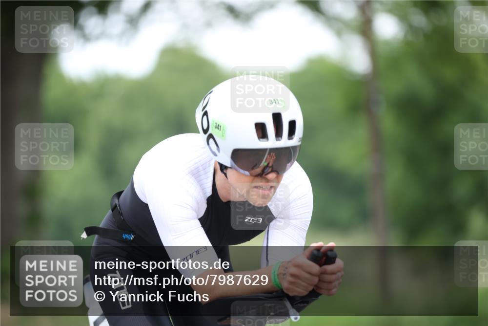 15.06.2025 - 7 Türme Triathlon Yannick Fuchs http://msf.ph/oto/7987629 15.06.2025 11:42:47 Radfahren 341 meine-sportfotos.de