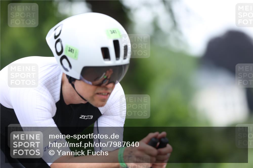 15.06.2025 - 7 Türme Triathlon Yannick Fuchs http://msf.ph/oto/7987640 15.06.2025 11:42:47 Radfahren 341 meine-sportfotos.de
