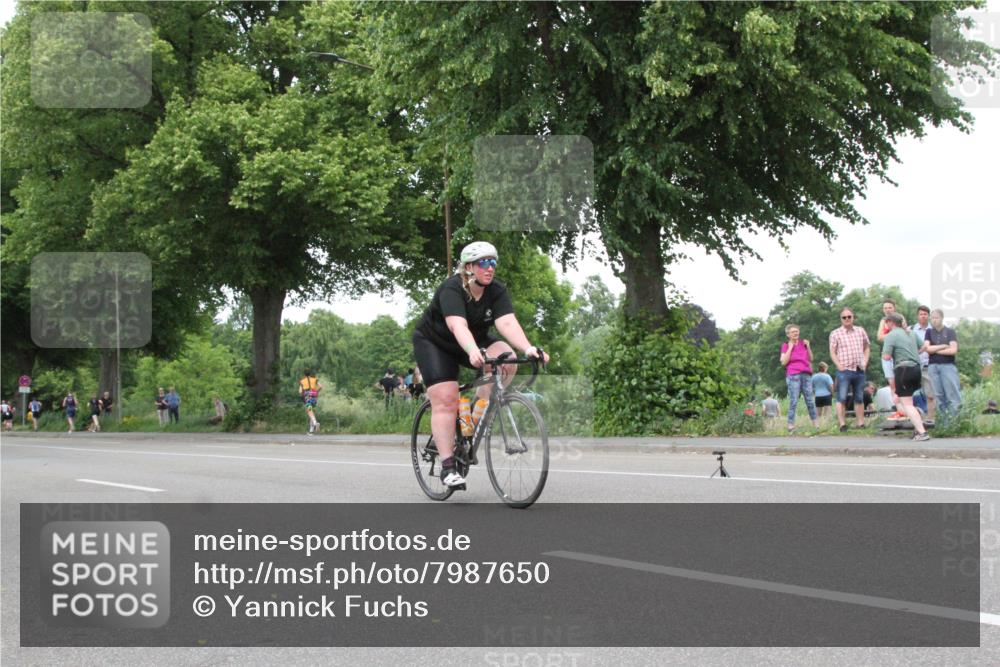 15.06.2025 - 7 Türme Triathlon Yannick Fuchs http://msf.ph/oto/7987650 15.06.2025 13:58:52 Radfahren  meine-sportfotos.de