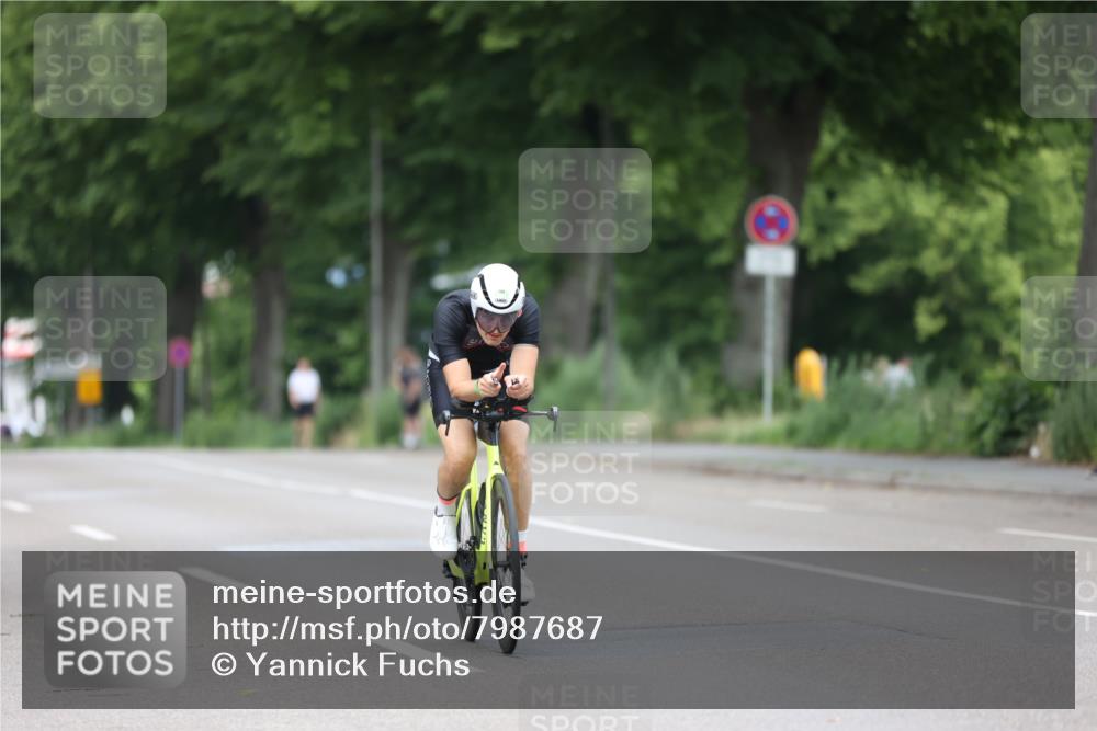 15.06.2025 - 7 Türme Triathlon Yannick Fuchs http://msf.ph/oto/7987687 15.06.2025 11:42:58 Radfahren 254, 283, 290 meine-sportfotos.de