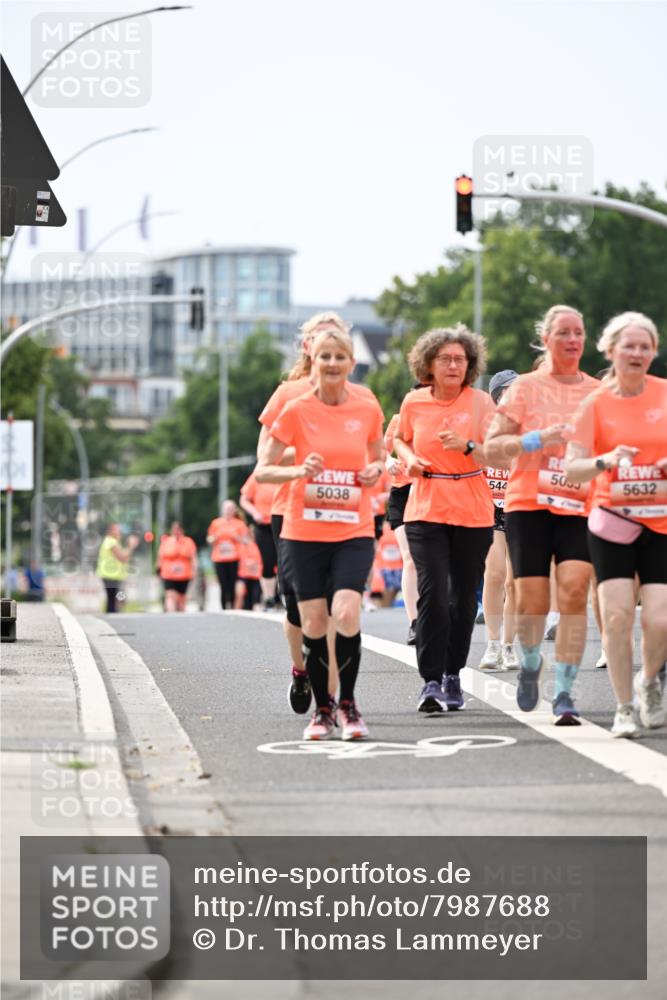 15.06.2025 - REWE Women's Run Dr. Thomas Lammeyer http://msf.ph/oto/7987688 15.06.2025 10:48:18 Laufen 5038, 544, 500, 5632 meine-sportfotos.de