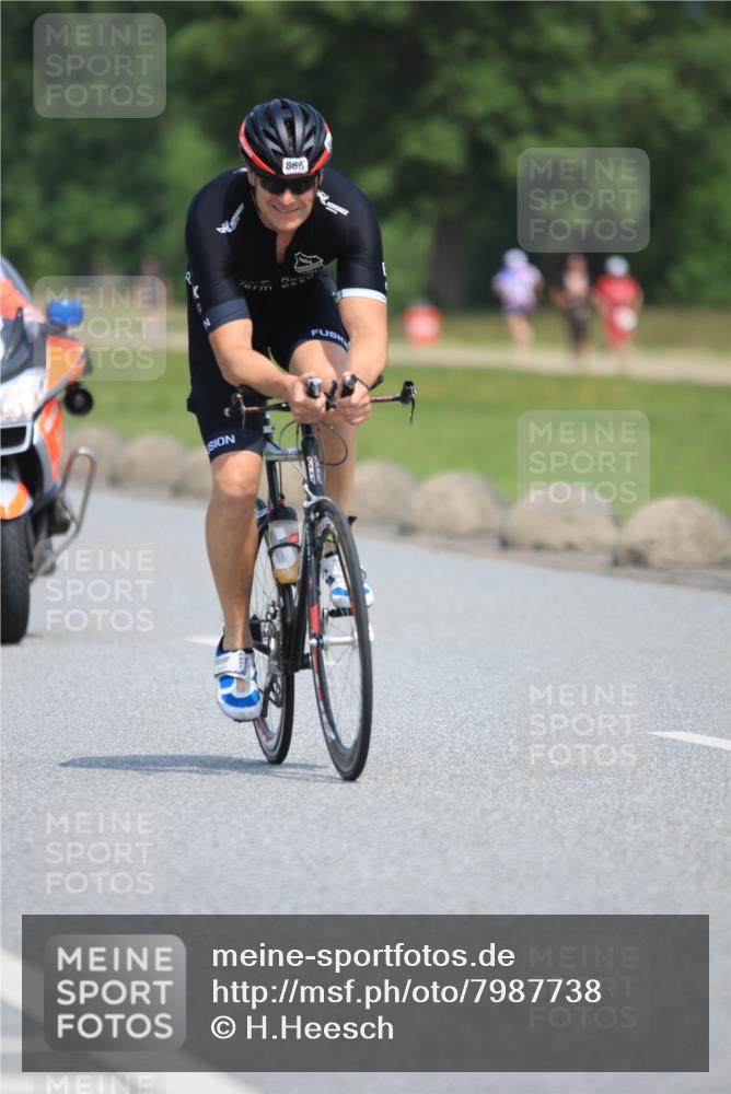 21.06.2025 - 27. Vierlanden-Triathlon H.Heesch http://msf.ph/oto/7987738 15.06.2025 11:38:47 Radfahren 636, 668, 744, 755, 793 meine-sportfotos.de